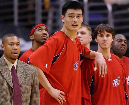 更是对中国 更是对中国