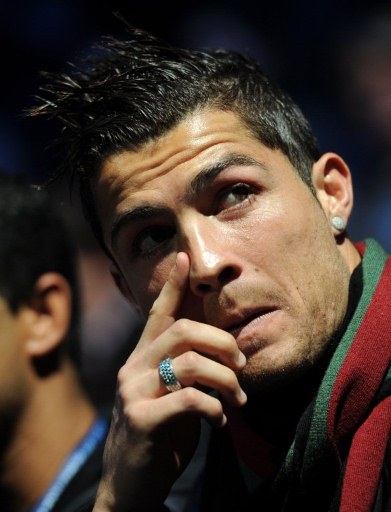 持高水平竞 持高水平竞