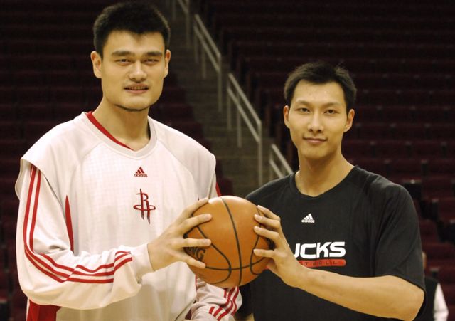 表现足以展 表现足以展