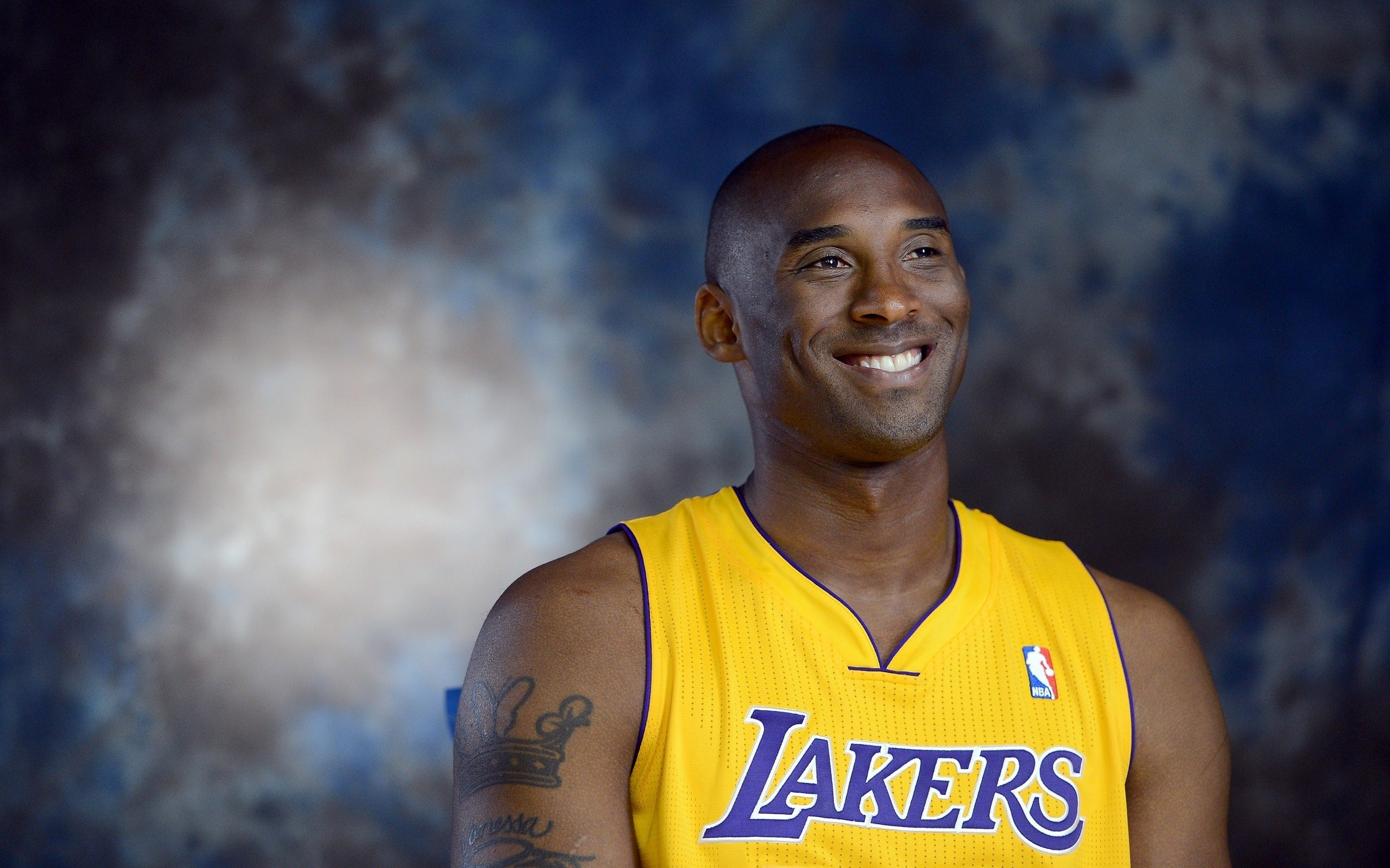 也亟需一个 也亟需一个