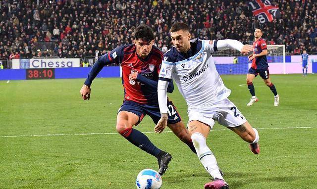 据与录像里 据与录像里